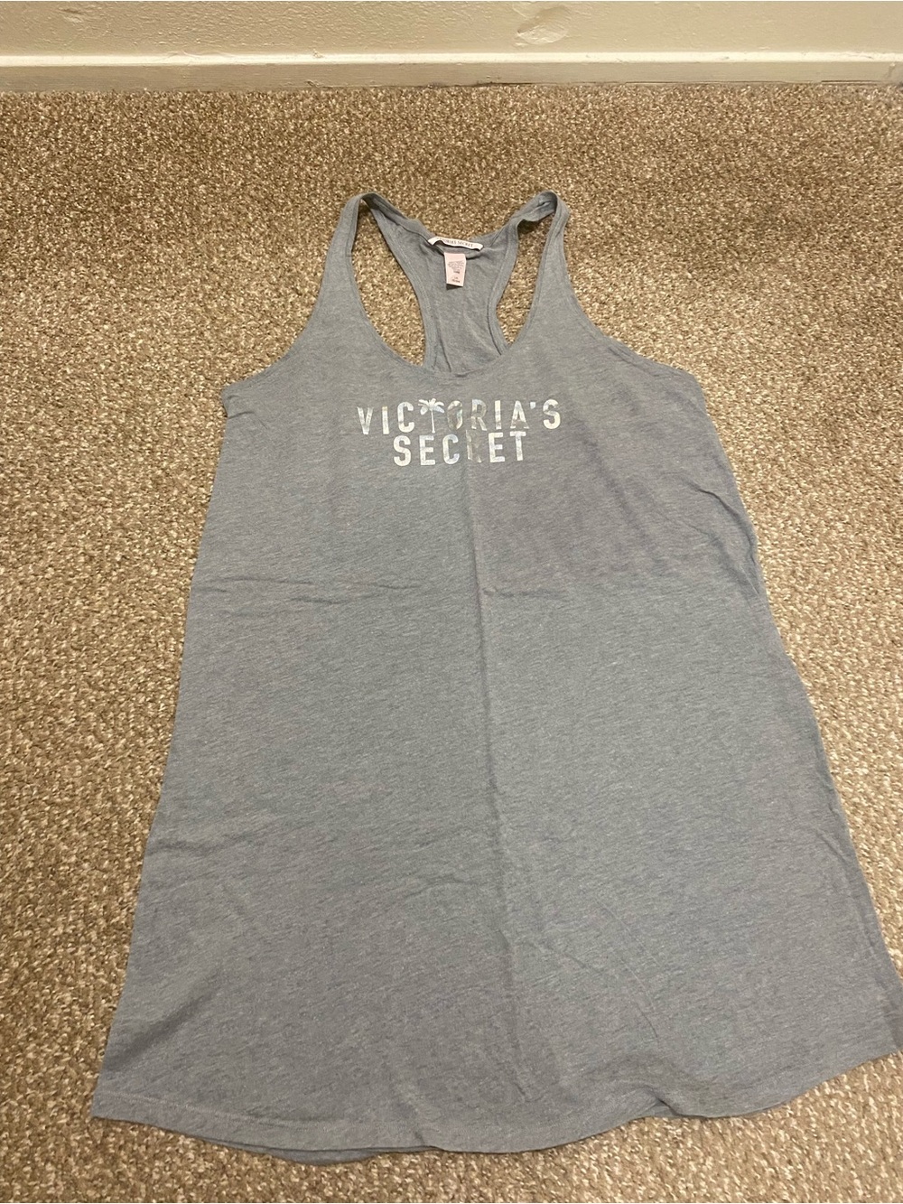 Victoria's Secret Light Grey comfy sleep dress - Picture 2 of 4